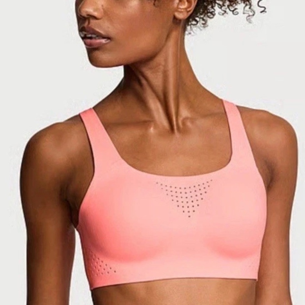 Victoria's Secret Coral Pink Seamless Sports Bra 34DD
